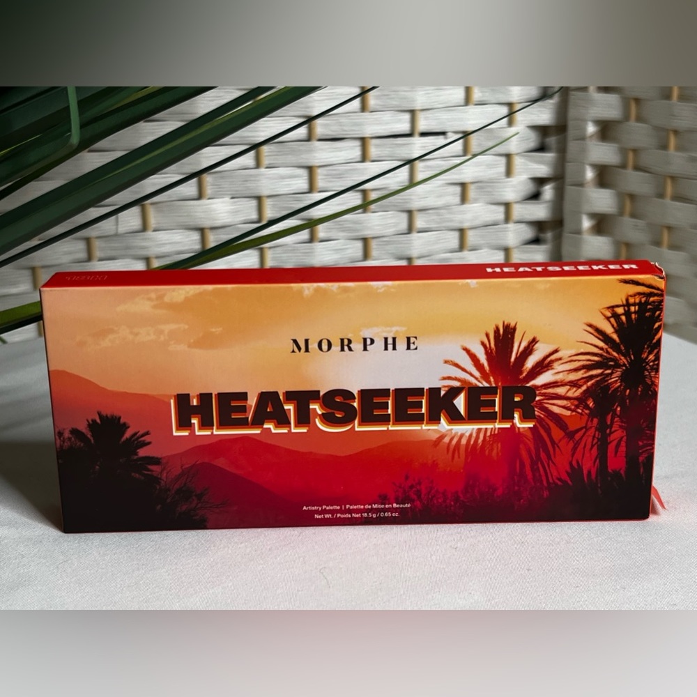 NIB Morphe 18H Heatseeker Artistry Eyeshadow Palette
